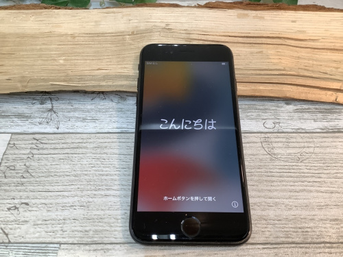 スマートフォンのiPhone SE(第2世代)