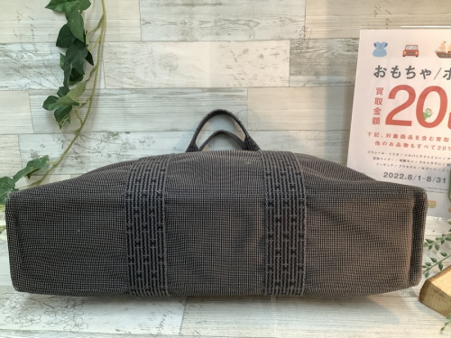 トートバッグのHERMES