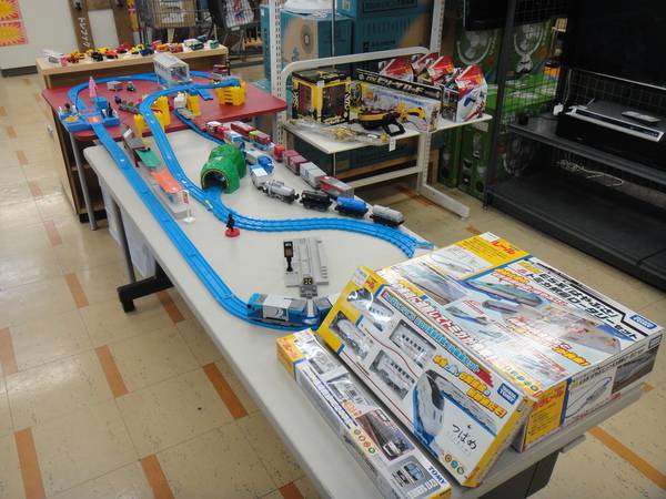 ☆トミカ・プラレール大量展示中!｜2013年07月30日｜リサイクル