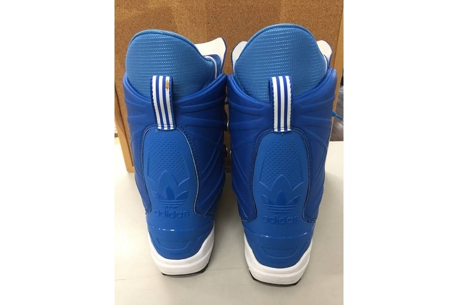 adidas スノーボードブーツ 青 Yahoo!オークション -「adidas スノーボード ブーツ」の落札相場