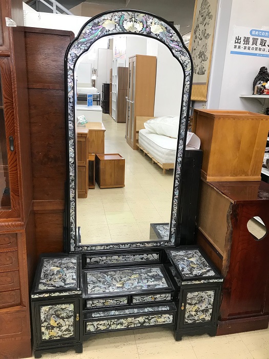 eacc螺鈿細工　テレビボード　収納家具　螺鈿家具　中国美術　ガラスケース 螺鈿細工キャビネット飾り棚中国家具