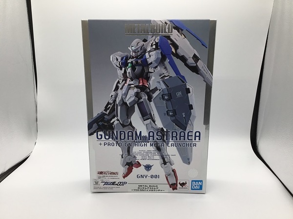 METALBILD(メタルビルド)のガンダムアストレア+プロトGNハイメガ