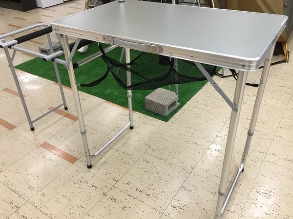 QUALZ(クオルツ)のキッチンテーブル 買取入荷致しました 【郡山安積店】 [2020.11.26発行]｜リサイクルショップ トレジャー