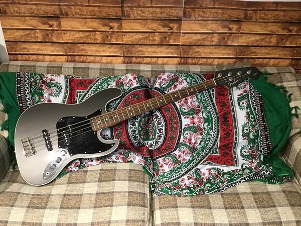 フェンダー ジャパン エアロダイン ストラトキャスター HSS