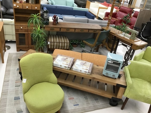 ガラステーブル ニトリ 引き出し付き ブラック×ブラウン 買取入荷致し