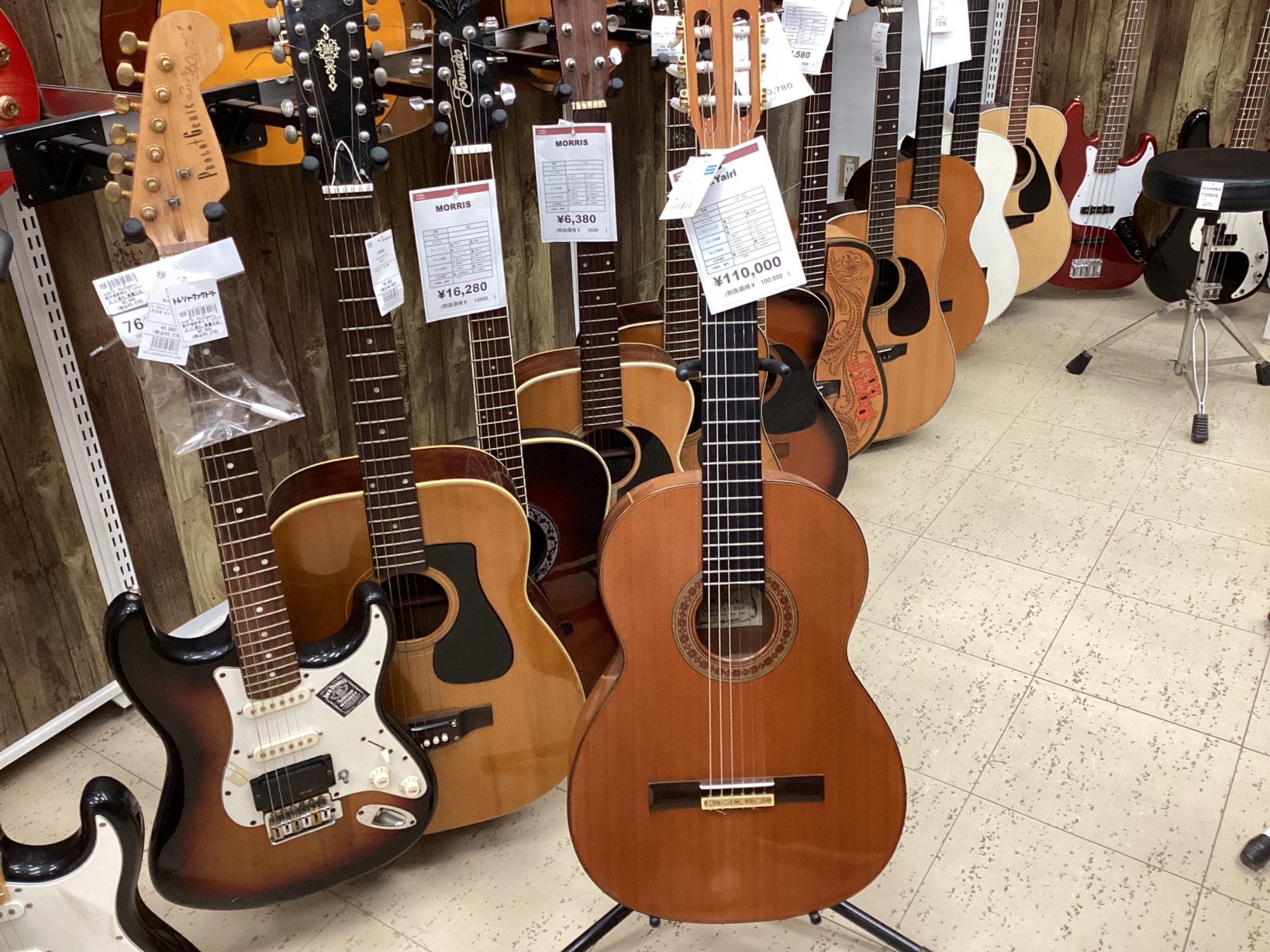 K.Yairi（Kヤイリ）フラメンコギター（GF-350）を買取入荷しま