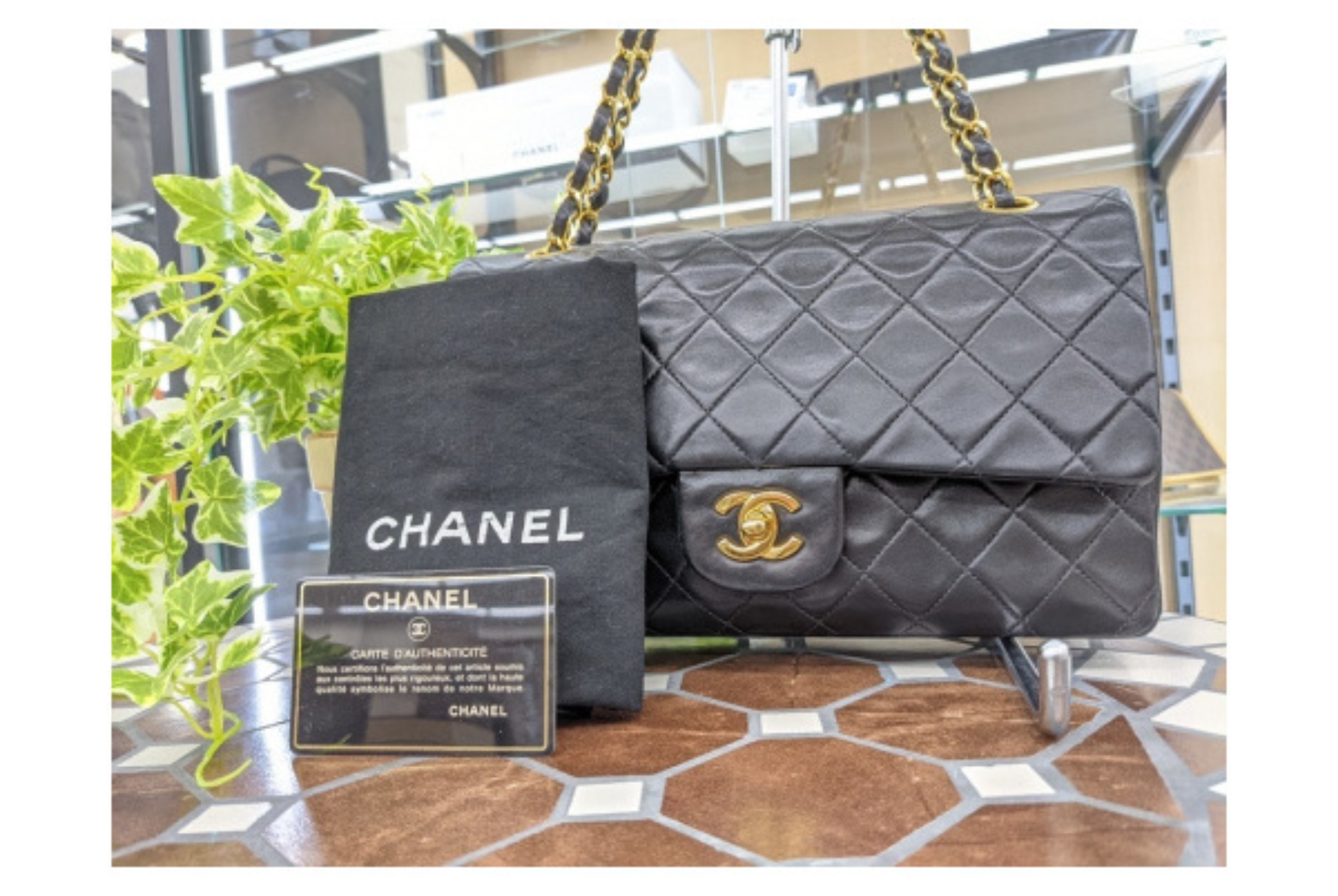 CHANEL（シャネル）ラウンドファスナー財布 ドーヴィル（A81977