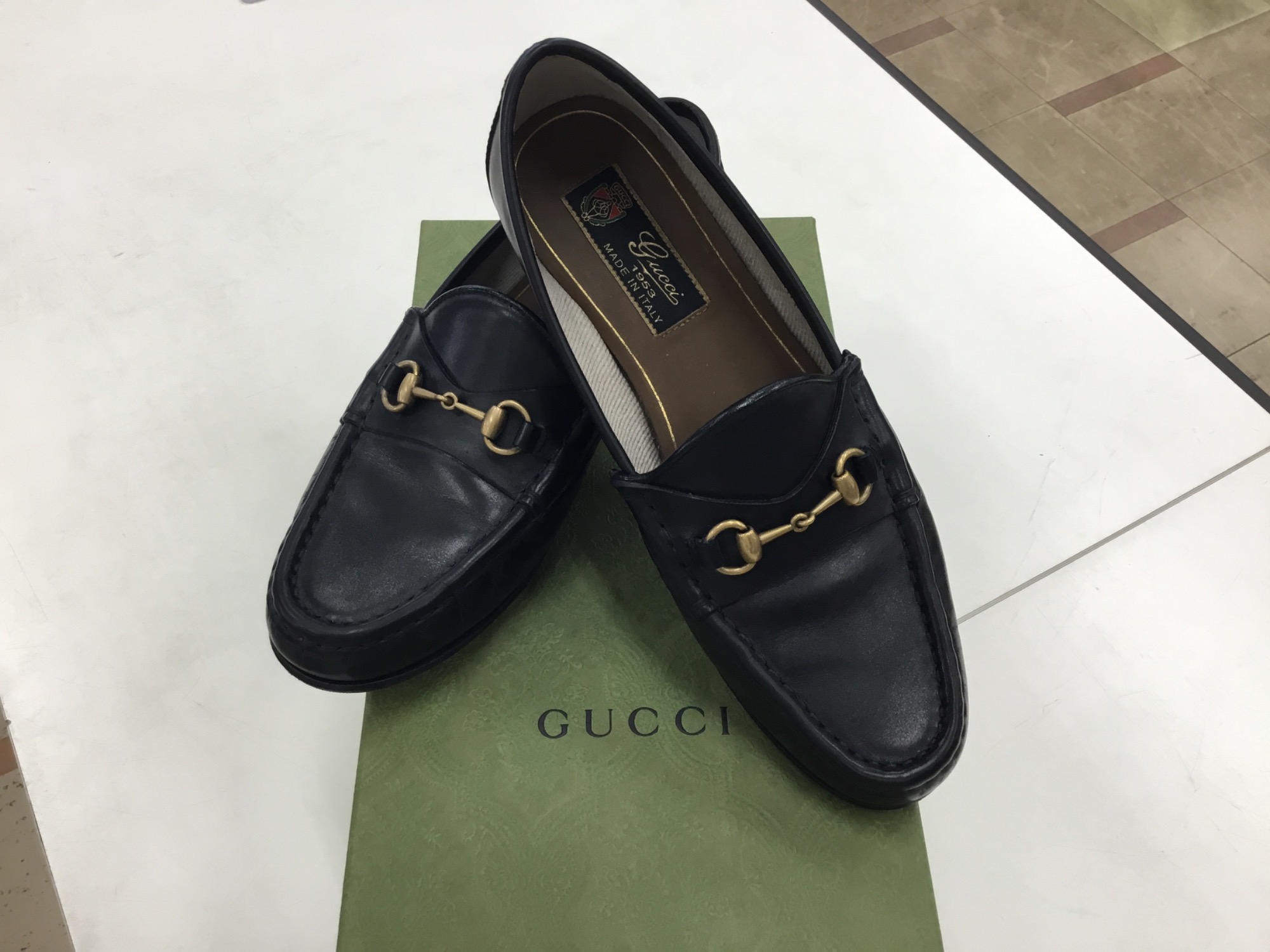 GUCCI(グッチ)のホースビットローファーが買取入荷しました
