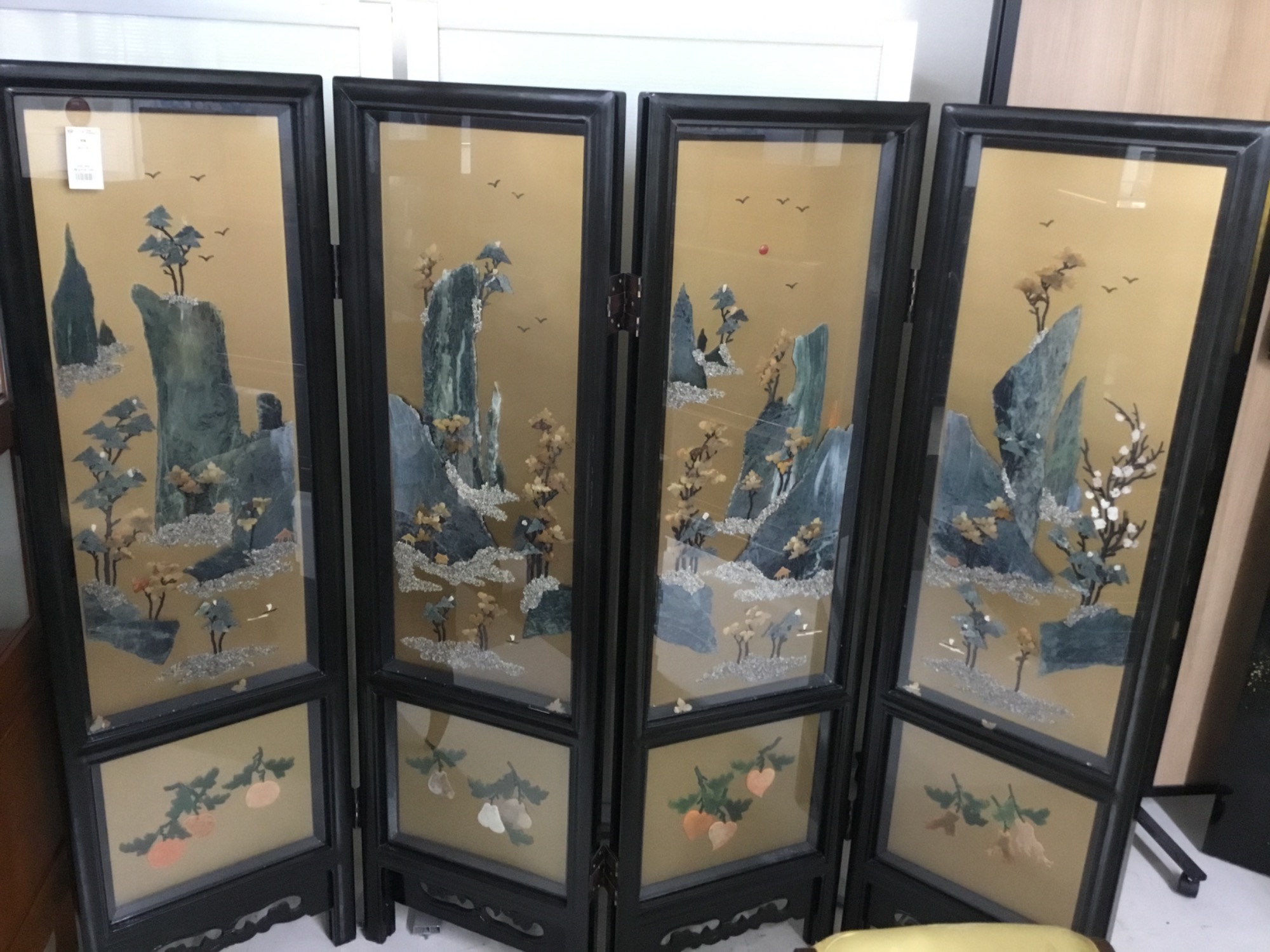 屏風が買取入荷しました。中古家具を買うならトレファクへ！【郡山安積