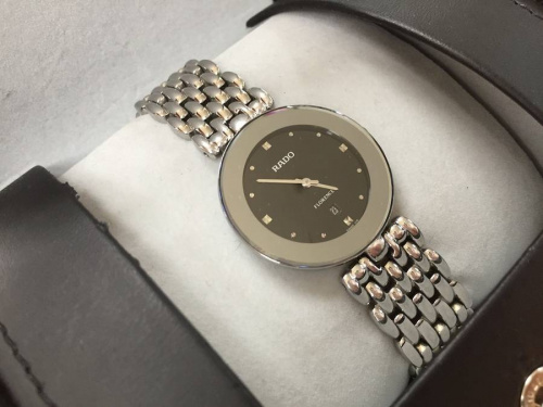 腕時計のRADO