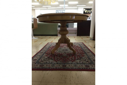 ダイニングテーブル