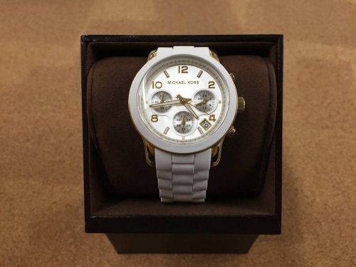 MICHAEL KORSのクォーツ