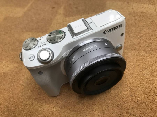 デジタル家電のデジタルカメラ