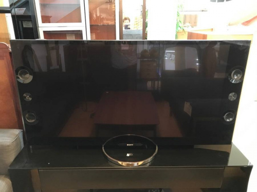 デジタル家電の液晶テレビ