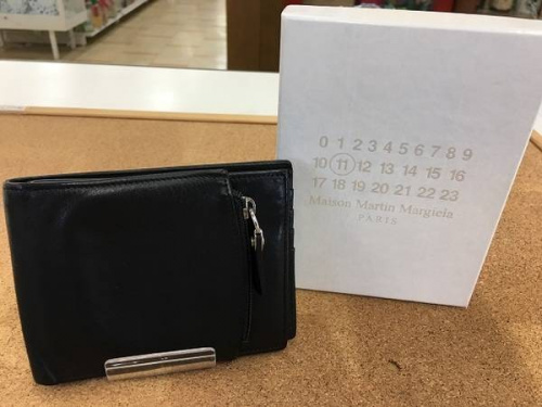 ブランド・ラグジュアリーの財布