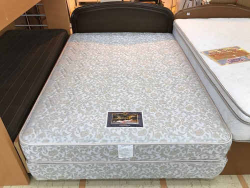 家具・インテリアのベッド