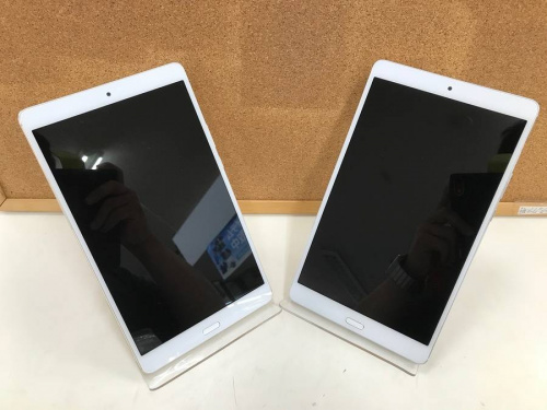 デジタル家電のタブレット