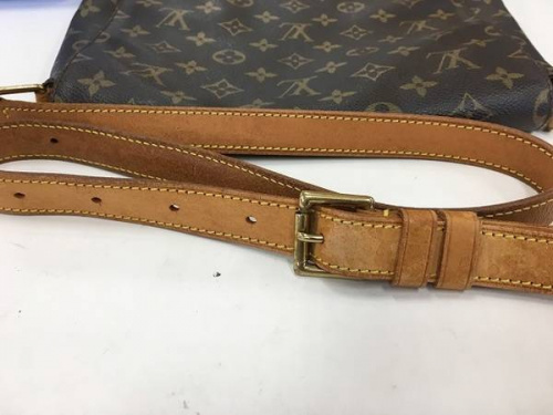 LOUIS VUITTONのルイ・ヴィトン