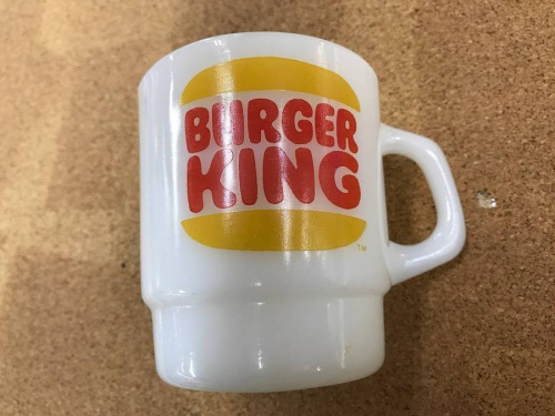 キッチン雑貨のカップ