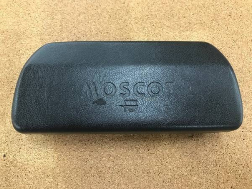 眼鏡のMOSCOT
