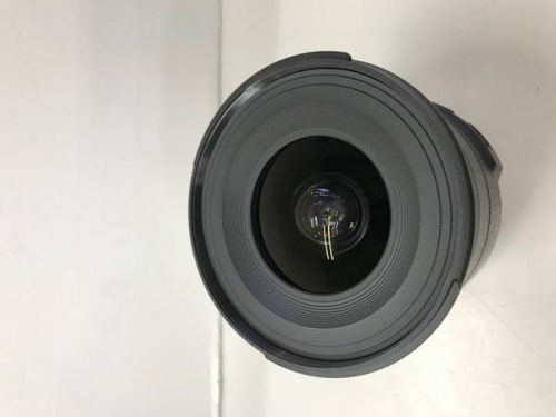 一眼レフカメラのレンズ