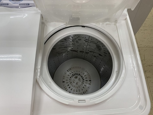 二槽式洗濯機のHITACHI