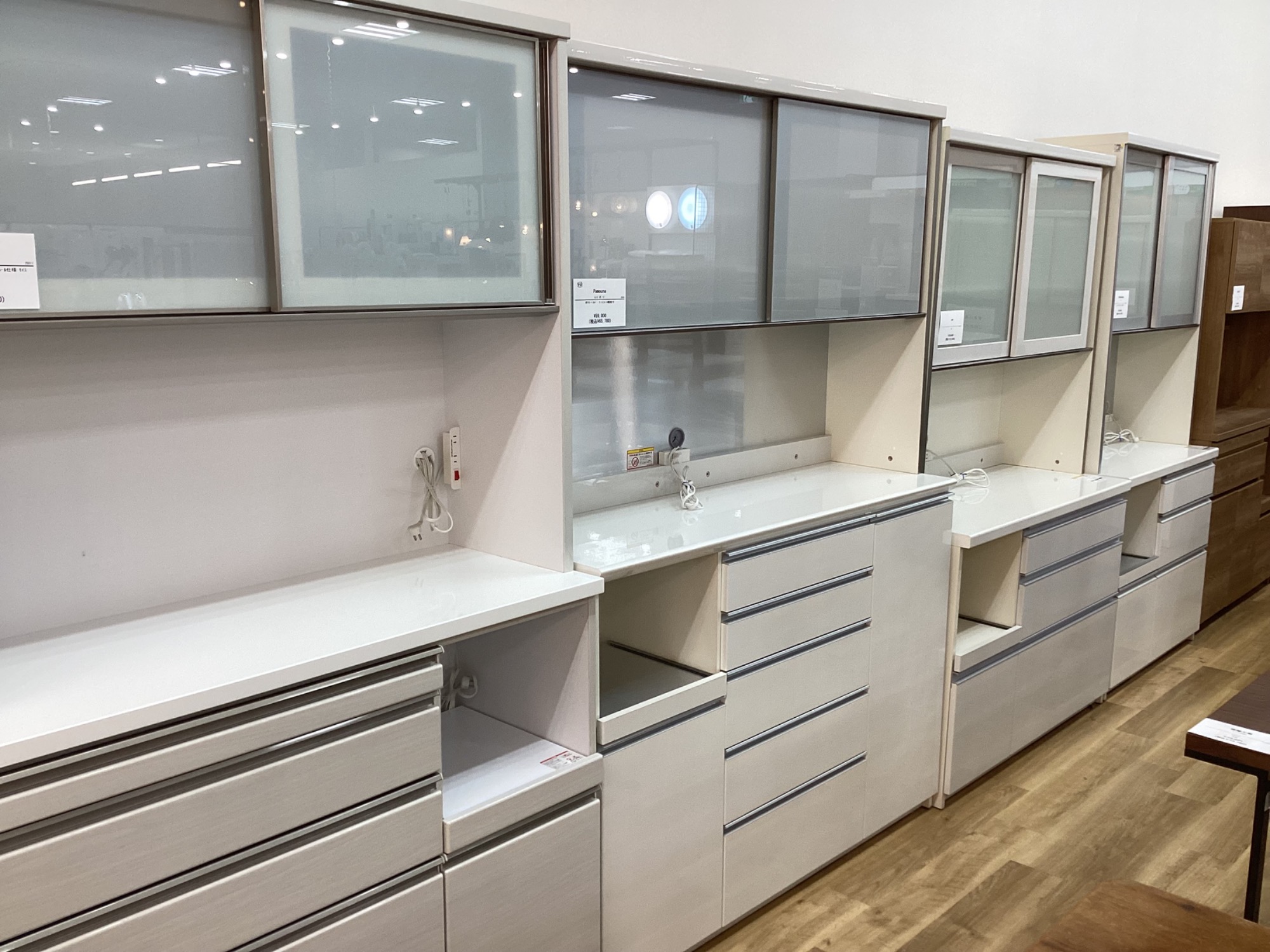 【トレファクイオンタウン上里店】ダイニングテーブル5点セット入荷しました！！ 5点セット】ダイニングテーブル販売中です！！｜2024年05月06日