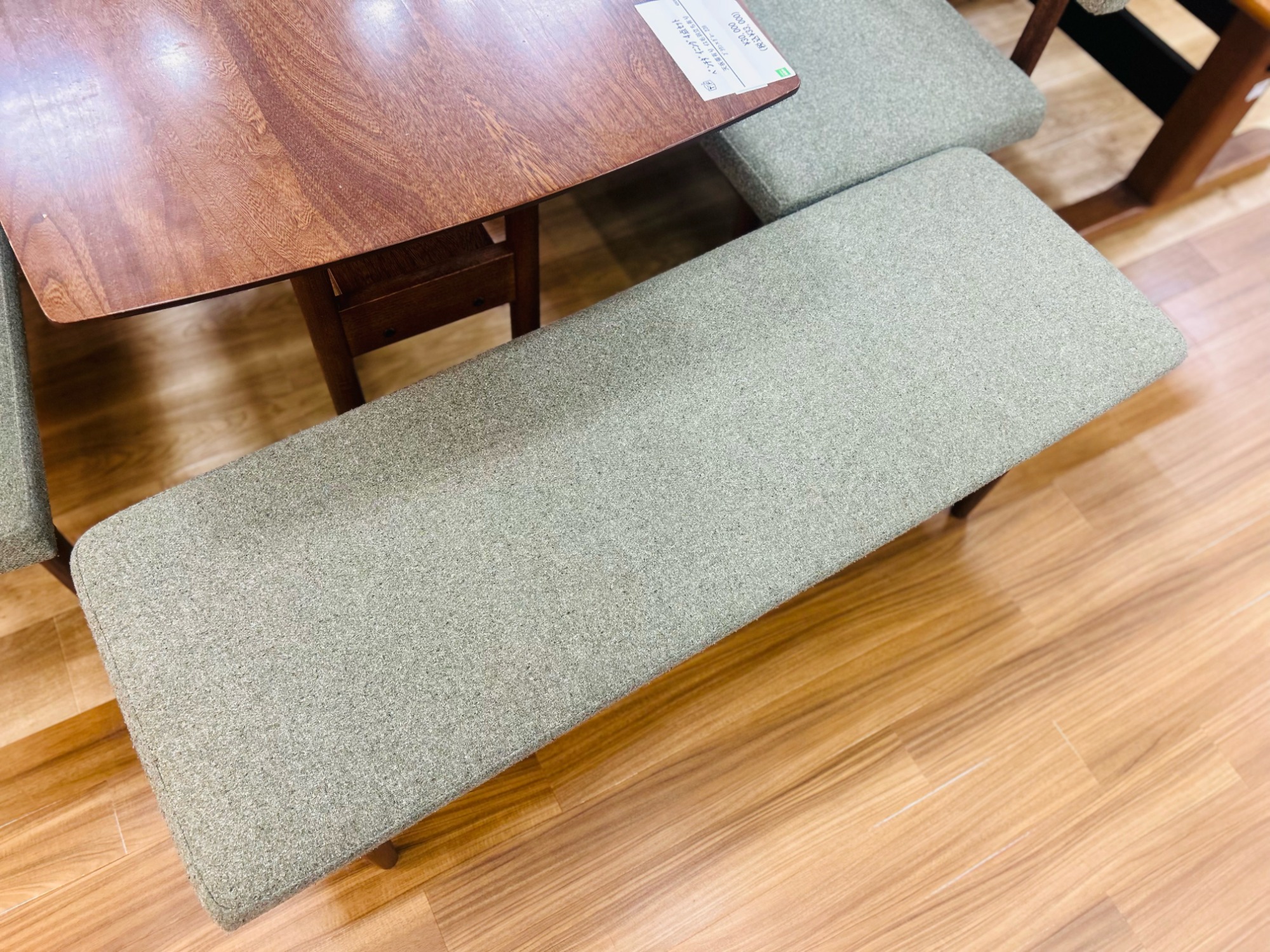 ベンチ付き】ベンチダイニング4点セット入荷いたしました！！｜2024年