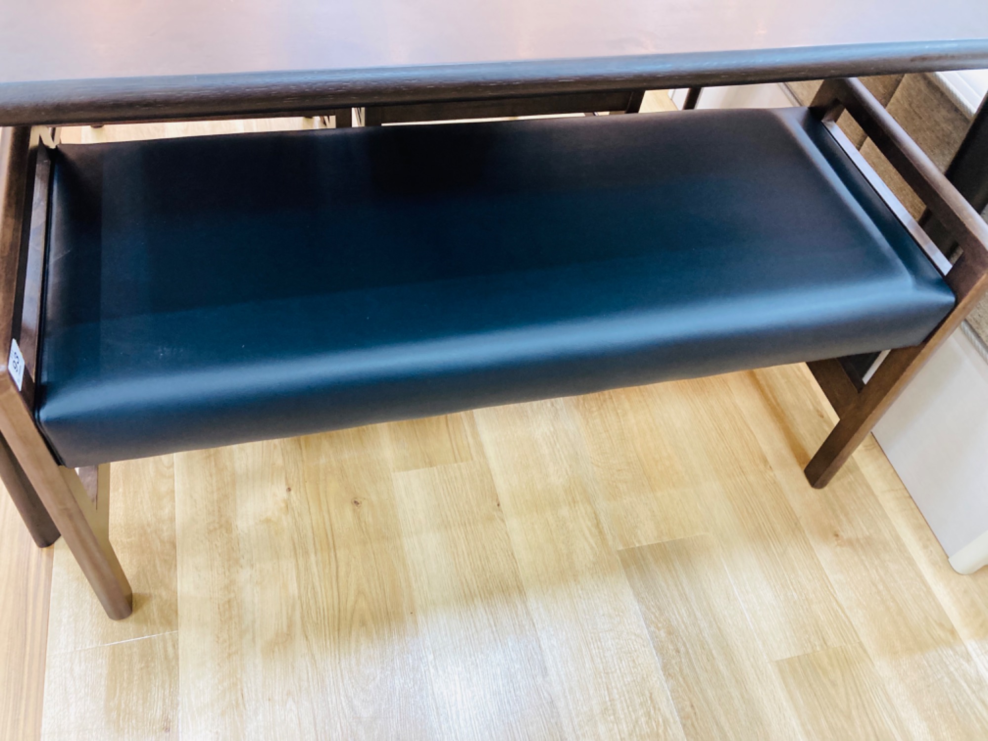 光製作所のモダンダイニング4点セットが買取入荷いたしました 
