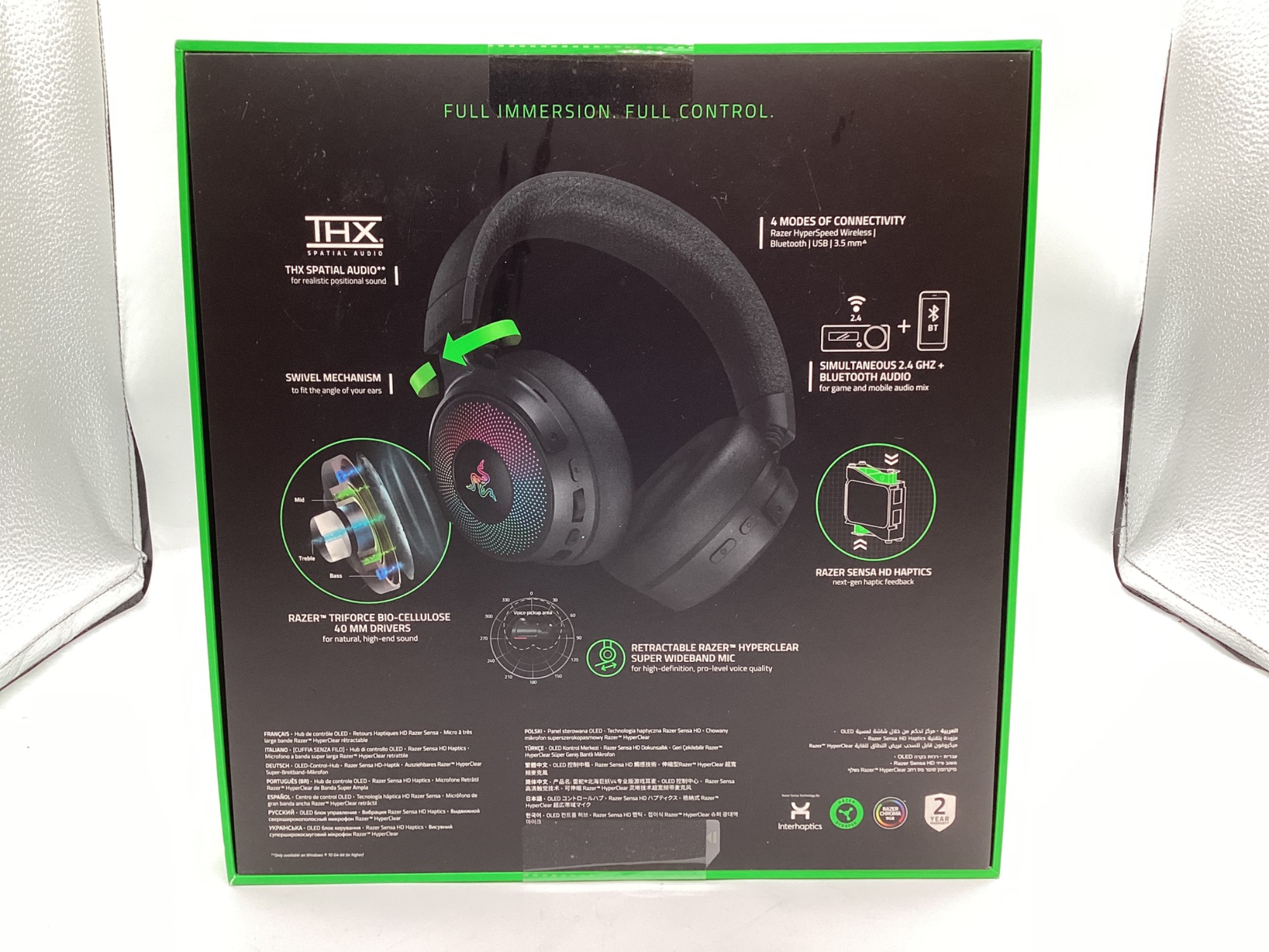 RAZER】KRAKEN V4 PRO&BASE STATION V2 CHROMA セット 入荷しま