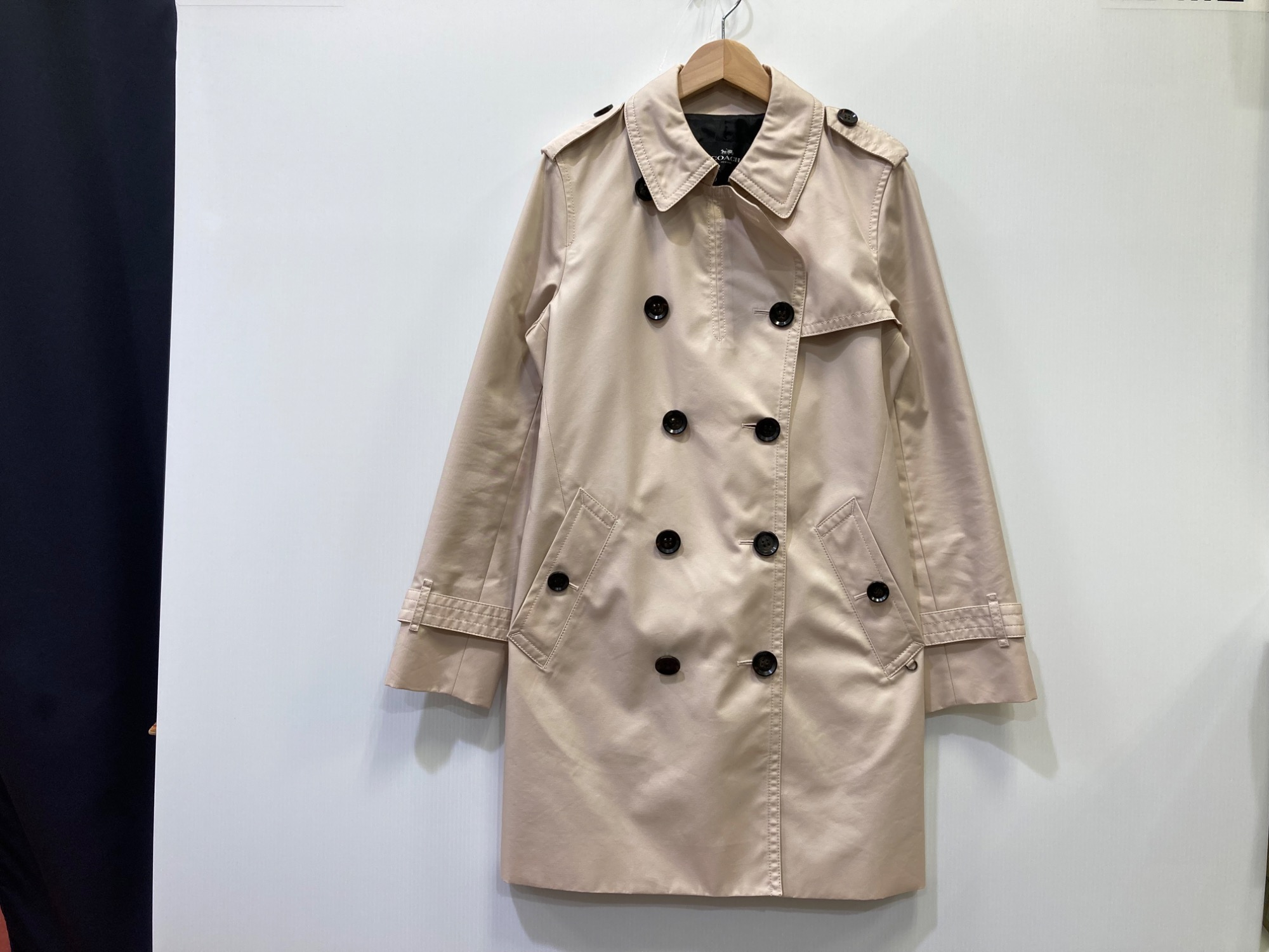 COACH】 トレンチコートが買取入荷しました！｜2025年09月17日