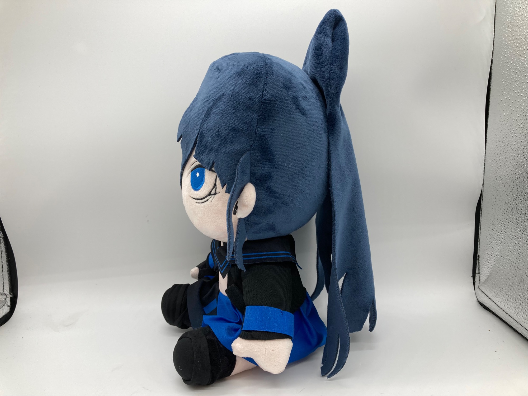 TAITOより【Ado うっせぇわ BIGぬいぐるみ】のご紹介です