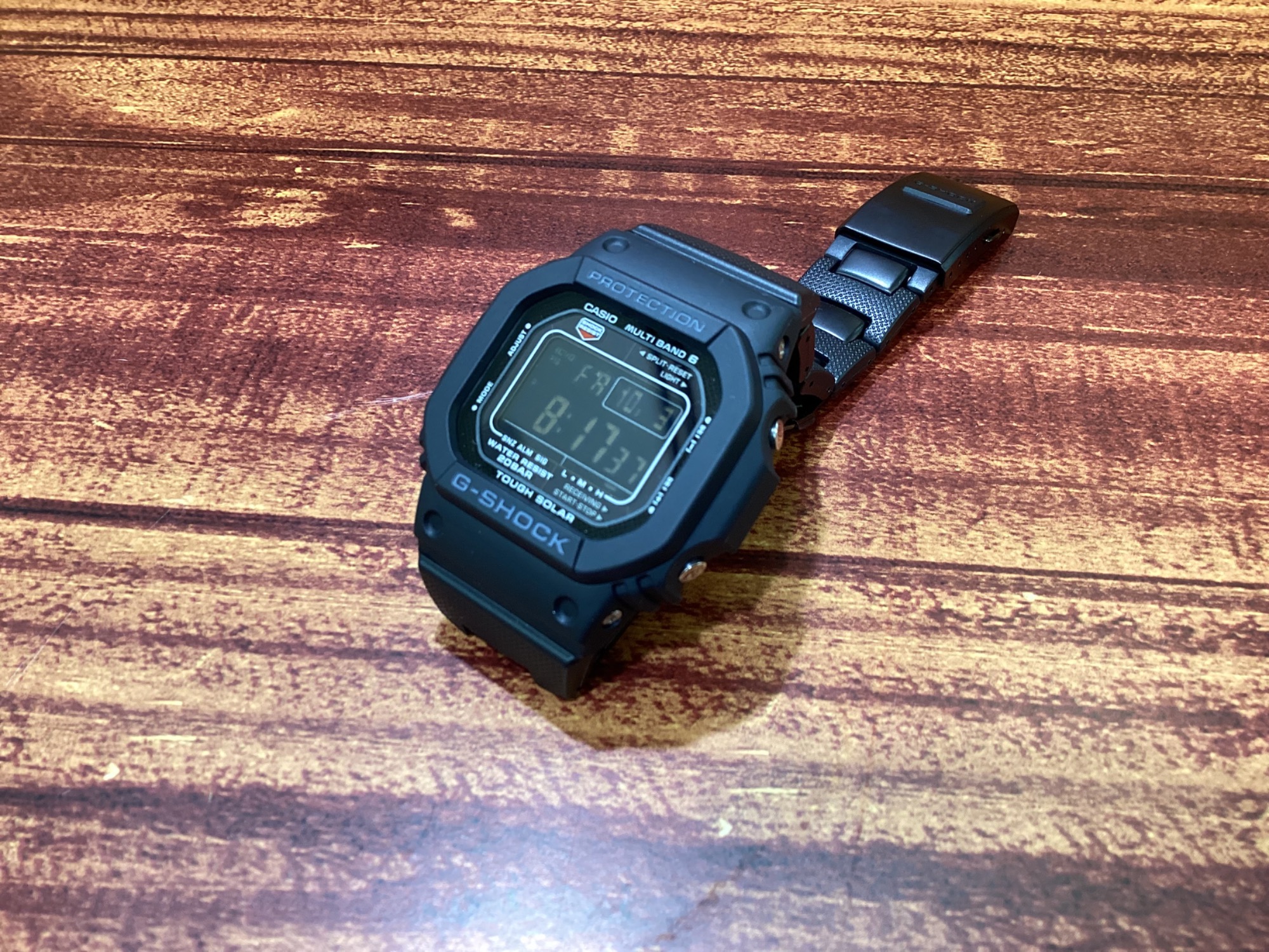 美品☆CASIO　G-SHOCK　電波ソーラー腕時計　GW-M5610BA GW-M5610BA-1JF | CASIO