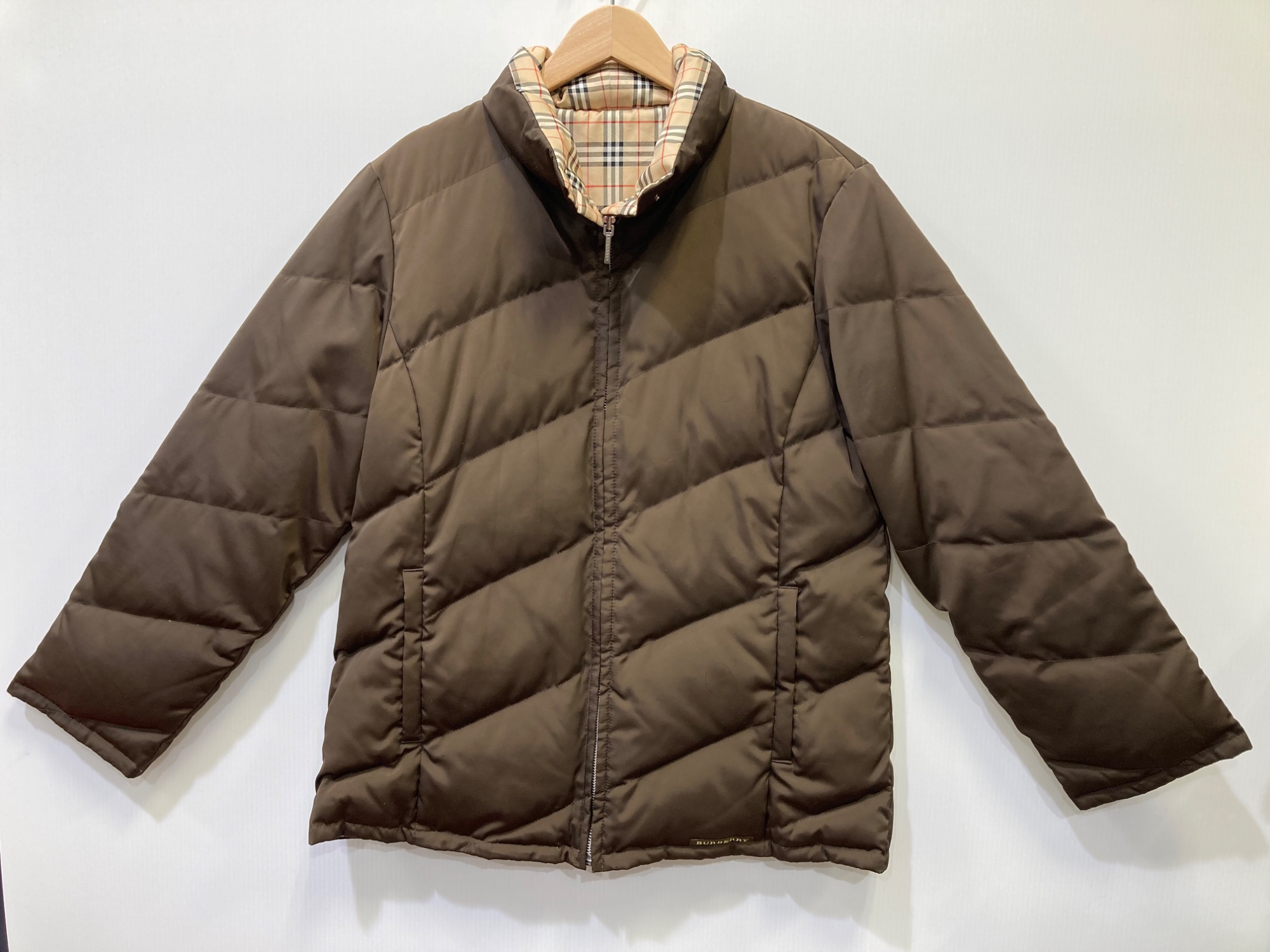 BURBERRY GOLF】リバーシブルダウンジャケット ノバチェック 入荷しま