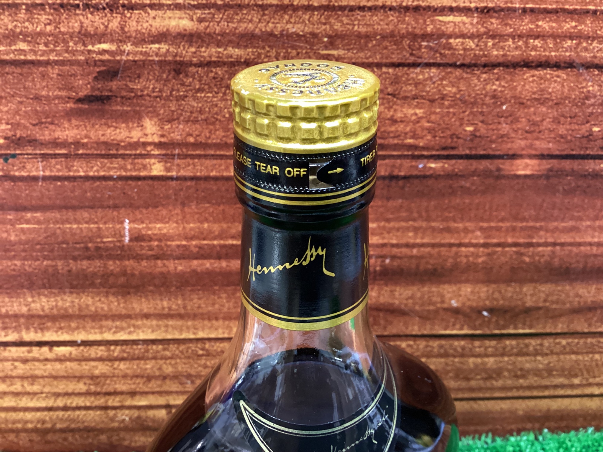Hennessy/ヘネシー】コニャック 700ml XO金キャップ 未開封のご紹介