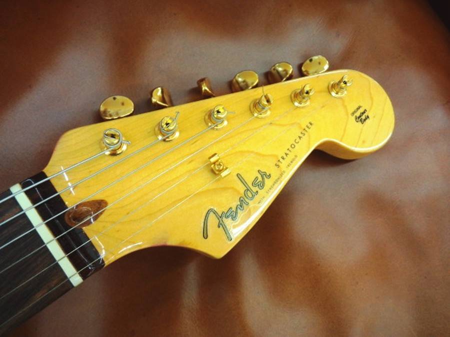 mini480s フェンダーUSA 更新】【Fender】1969年にUSA工場にてごく僅かに生産され、今や