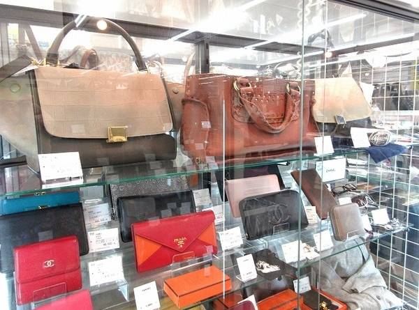 CELINE☆ギンガムチェックの2wayバッグ入荷しました！【稲城