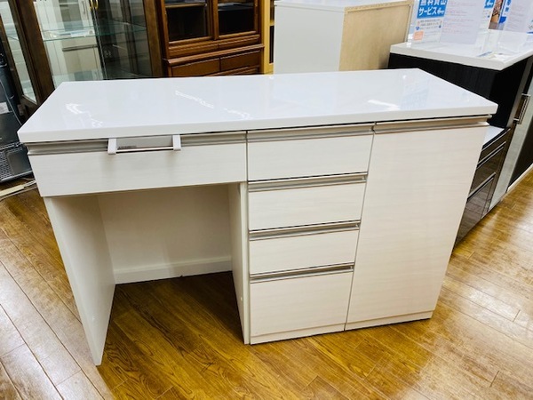 スマホで購入】 ニトリのキッチンカウンター リガーレ販売中