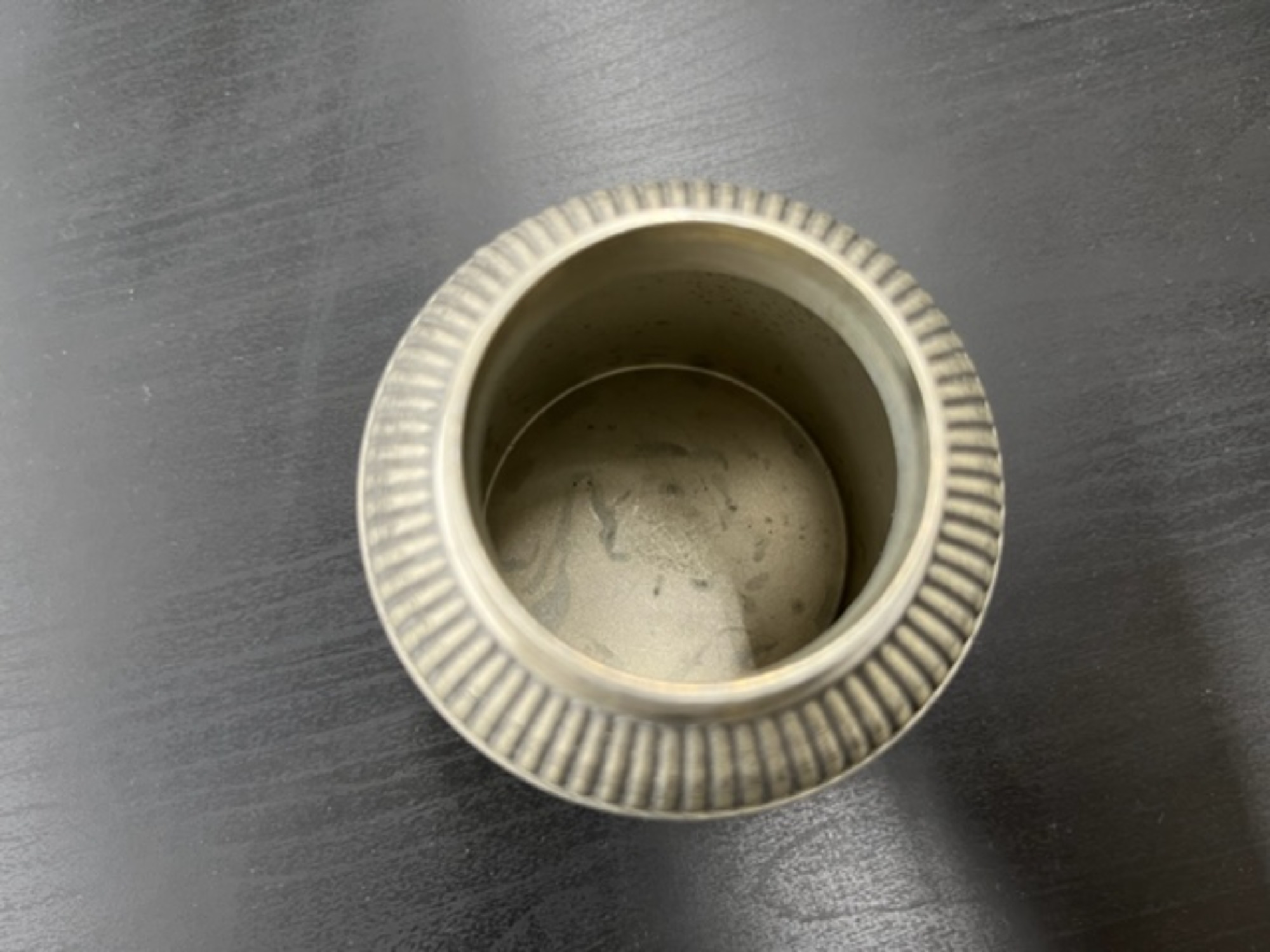 ROYAL SELANGOR PEWTER/ロイヤルセランゴール】の茶筒のご紹介です