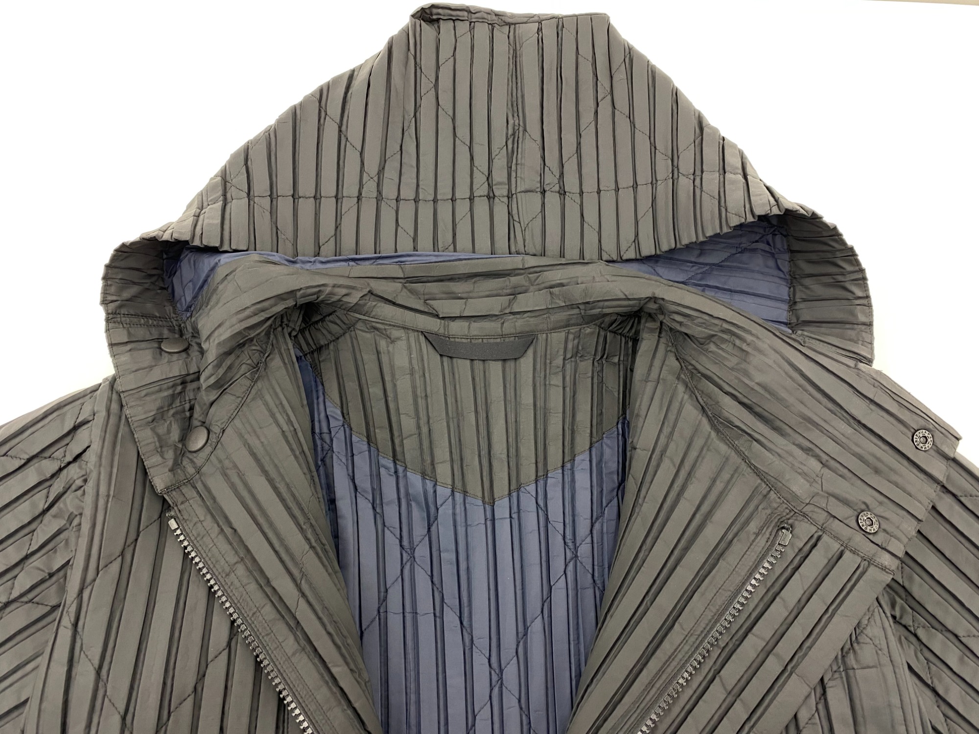 今回は【HOMME PLISSE ISSEY MIYAKE/オムプリッセイッセイミヤケ