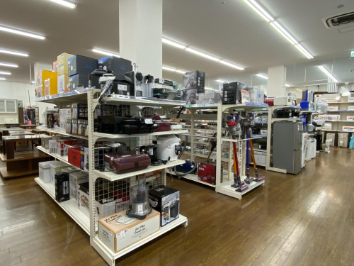 【リサイクルサービス八光　田上店】dyson ハンディクリーナー DC61 MH ヨドバシ.com - ダイソン Dyson ハンディ型 DC61 モーターヘッド