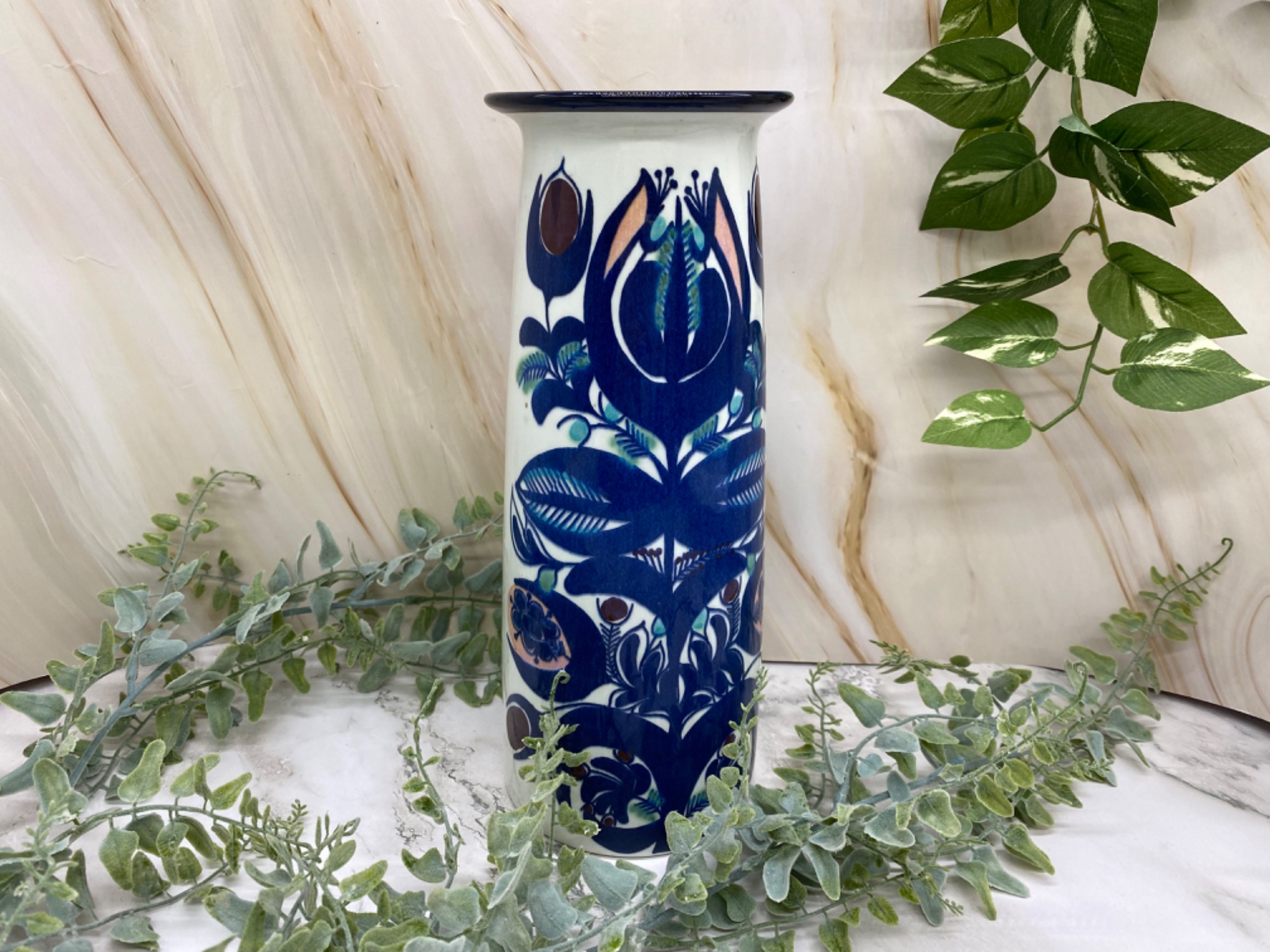 7月は食器買取20％UPキャンペーン！】【ROYAL COPENHAGEN】より花瓶の