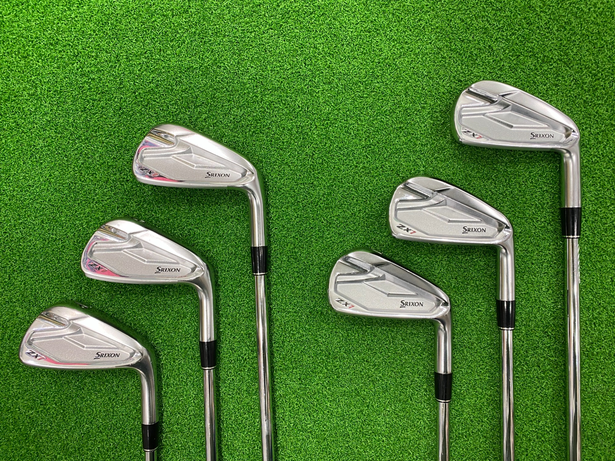 稲城若葉台店からのお知らせ～ 【DUNLOP/ダンロップ】より SRIXON ZX7