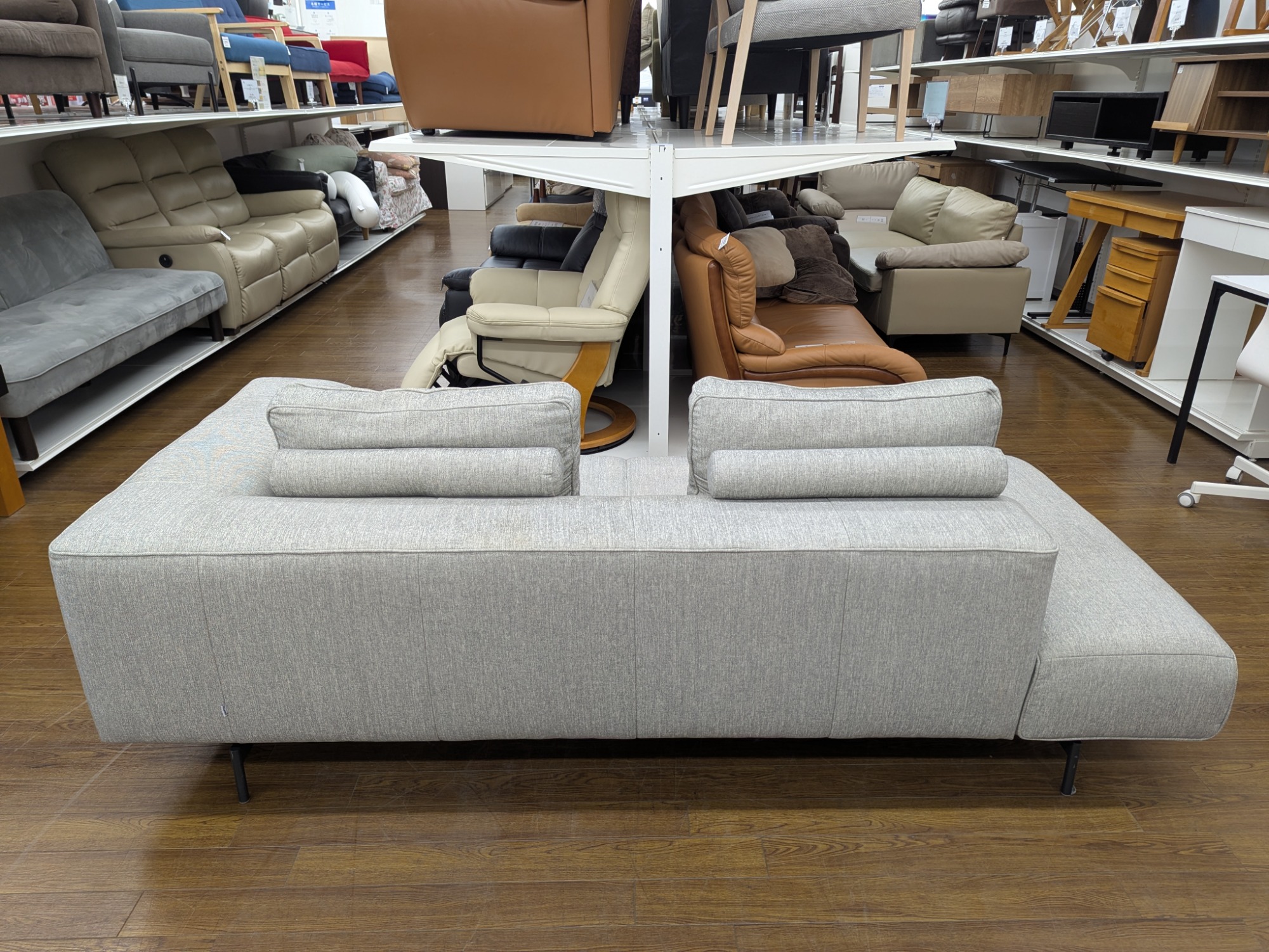 【美品】BoConcept ソファ 名品【Amsterdam】ライトグレー Amsterdam 2.5人掛けモジュール、アームレスト付き左ソファ | Basic