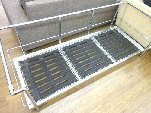 ソファーのIDC大塚家具