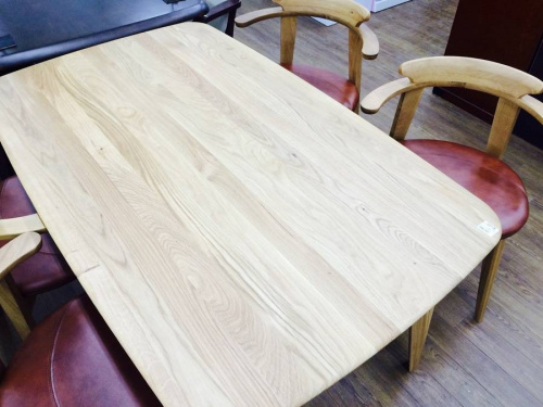 ダイニングセットのシギヤマ家具