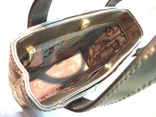 バッグのCHANEL