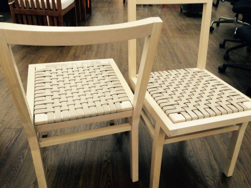 カッシーナのダイニングチェア