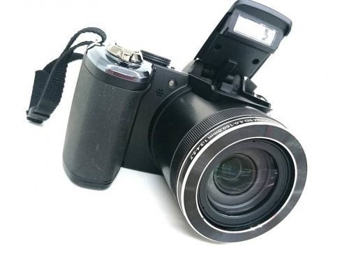 生活家電のデジタルカメラ