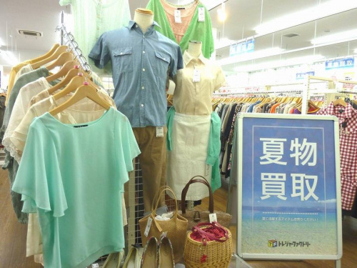 シャツワンピース